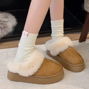 2025 New Retro Suede Women's Snow Boots Fashion Plus Velvet Warm and Comfortable Mules Outdoor One-Foot Shopping Womens Slippers